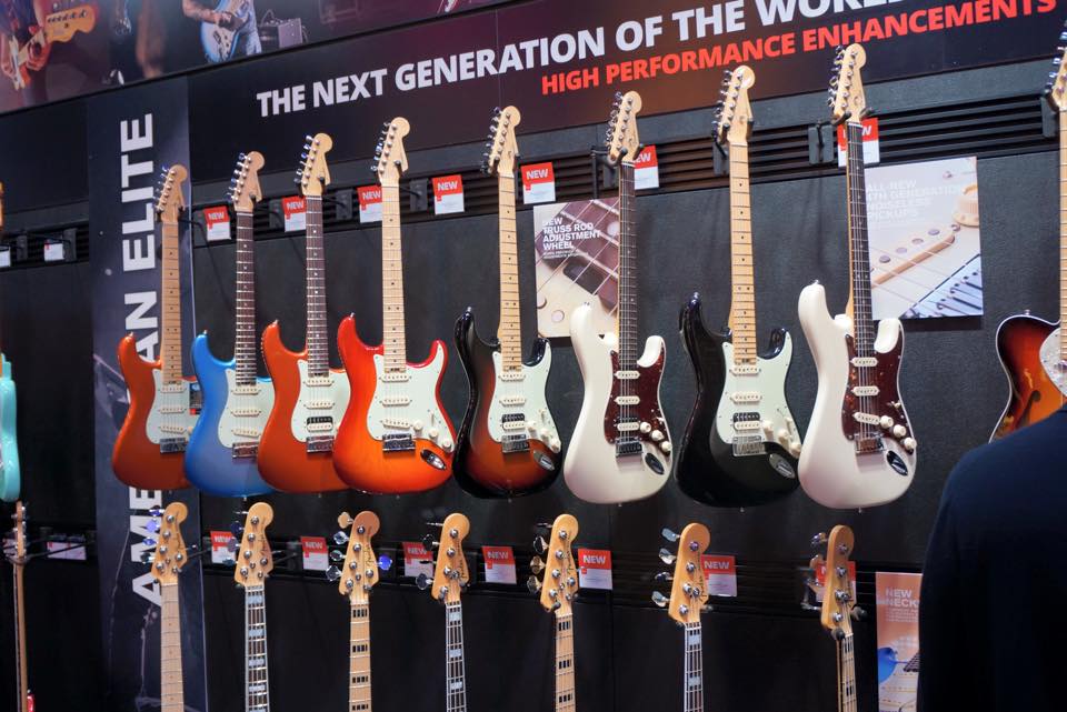 Fender新製品：American Eliteシリーズの魅力に迫る – GuitarQuest