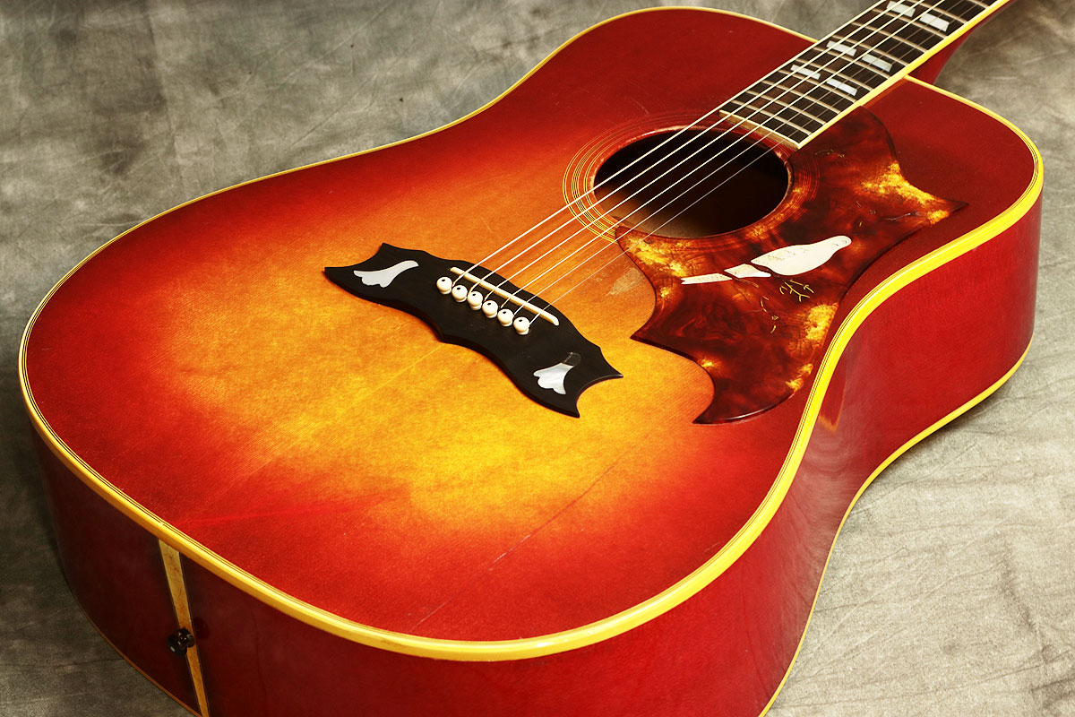 Vintage File】#19 Gibson 1975年製 Dove Custom Cherry Sunburst 