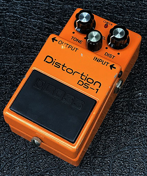 BOSS DS-1 Distortion ヴィンテージ? 日本製