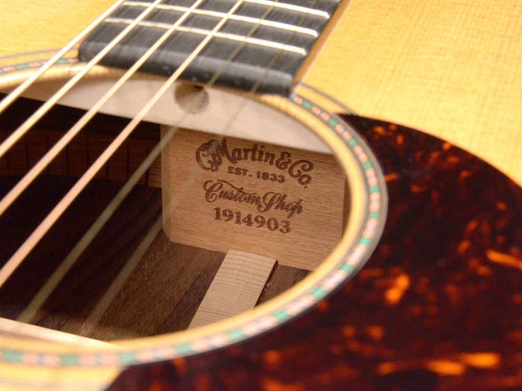 世界的トップブランドmartinのカスタムショップモデルに迫る Guitarquest イシバシ楽器が送る楽器情報サイト Guitarquest はイシバシ楽器楽器情報サイトです ショッピングサイトでは出来ない高画質写真でスタッフおすすめの楽器をご紹介します By イシバシ楽器