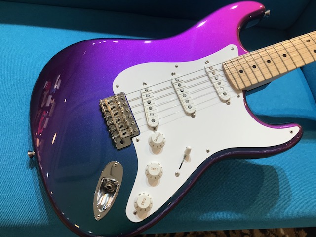 Fender Japan ストラト ギター マジョーラカラー