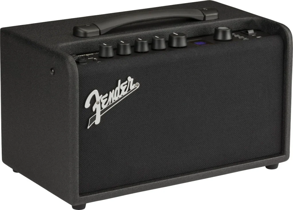 Fender / Mustang LT40S – GuitarQuest イシバシ楽器が送る楽器情報サイト