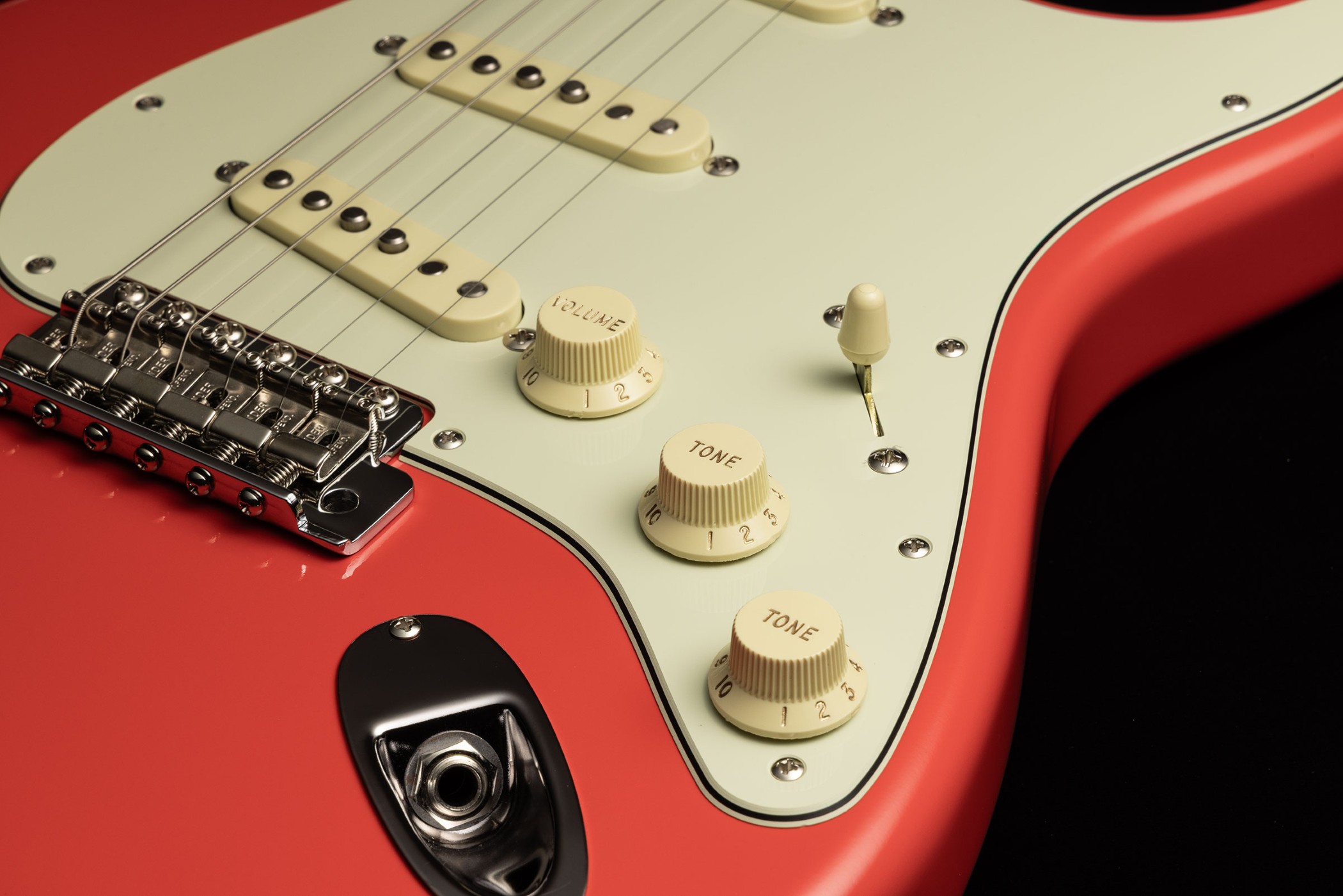 Fenderより、鈴木茂の日本製新シグネイチャーモデル「Limited Shigeru