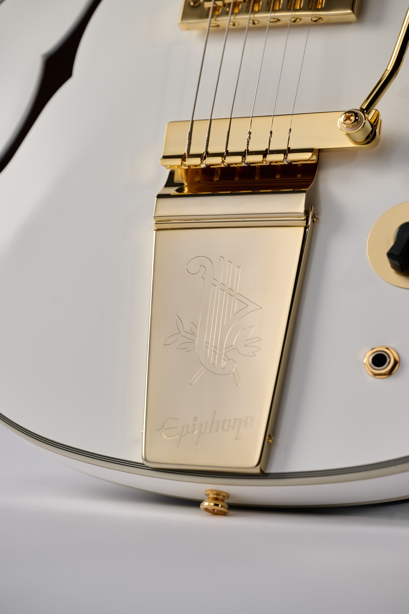 Epiphone Inspired by Gibson Customコレクションより、アレックス